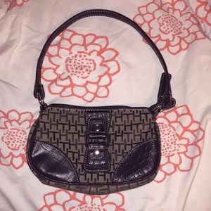 Vintage Tommy Hilfiger y2k Shoulder Bag